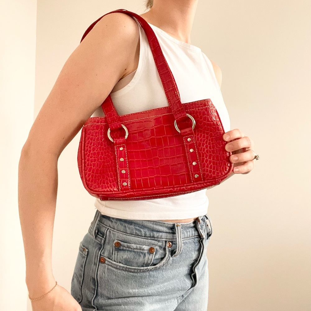 Vintage Nine West Pink Croc-Embossed Shoulder Bag